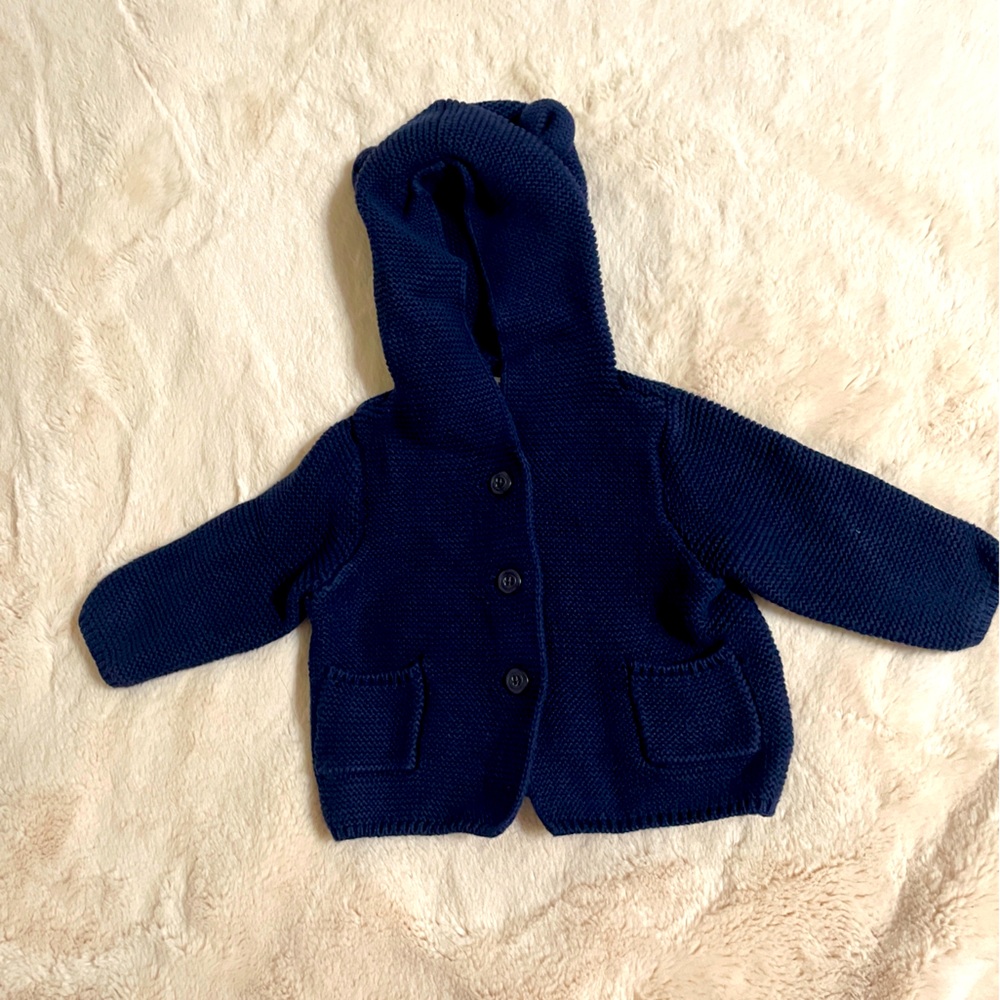 Cozy Navy Blue Knit Baby Gap knit bear hooded sweater/cardigan